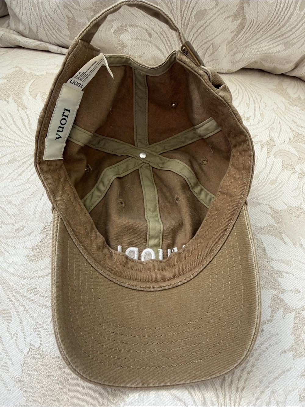 Vuori NWT Camel Logo Unisex Ball Cap with White Embroidery - Picture 6 of 7